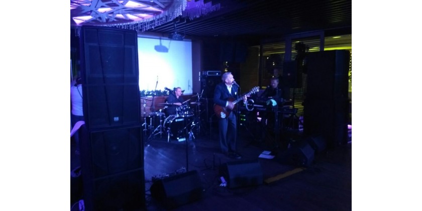 Выступление рок-группы Ва-Банкъ на мероприятие в ресторане Светлый 22.12.2016.